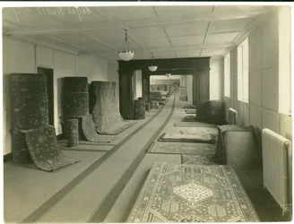 Carpet Trades, showroom principal, 1923